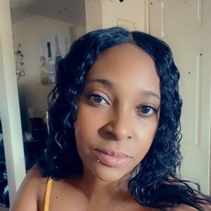 Meet your Posher, Devon